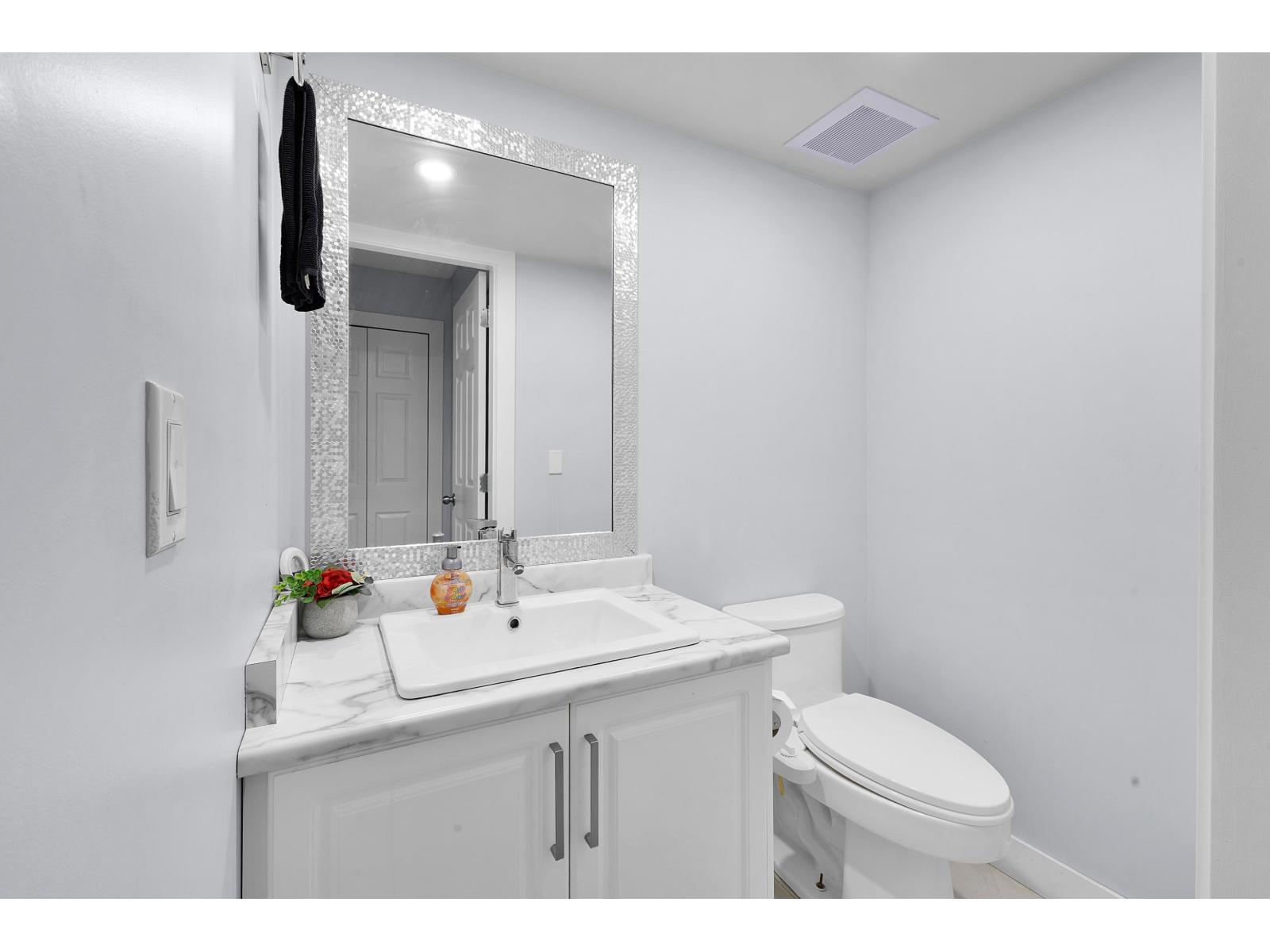 32066 Sorrento Avenue, Abbotsford, British Columbia  V2T 5B7 - Photo 20 - R3117612