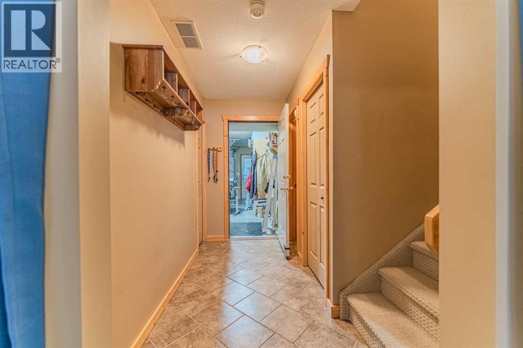 4, 1000 Cougar Creek Drive, Canmore, Alberta  T1W 1C7 - Photo 34 - A2298455