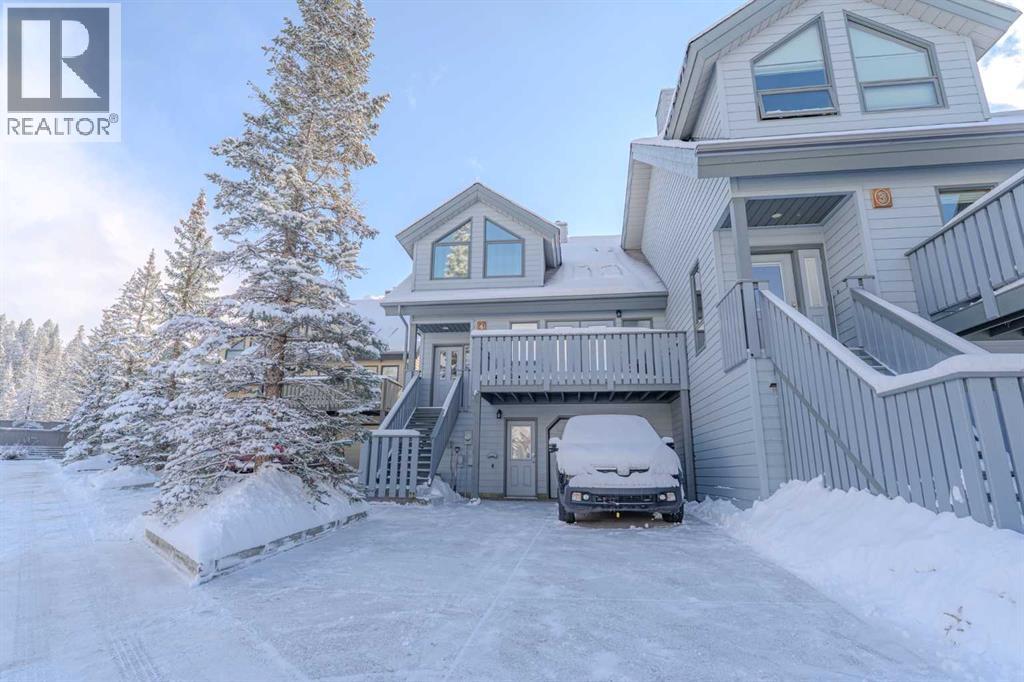 4, 1000 Cougar Creek Drive, Canmore, Alberta  T1W 1C7 - Photo 2 - A2298455