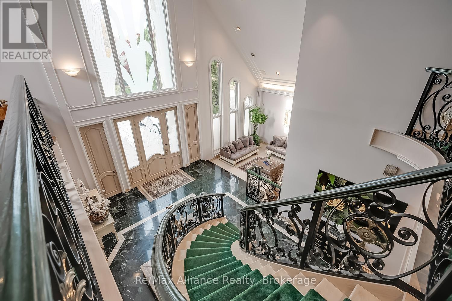 3206 Shoreline Drive, Oakville, Ontario  L6L 5X4 - Photo 16 - W12871004