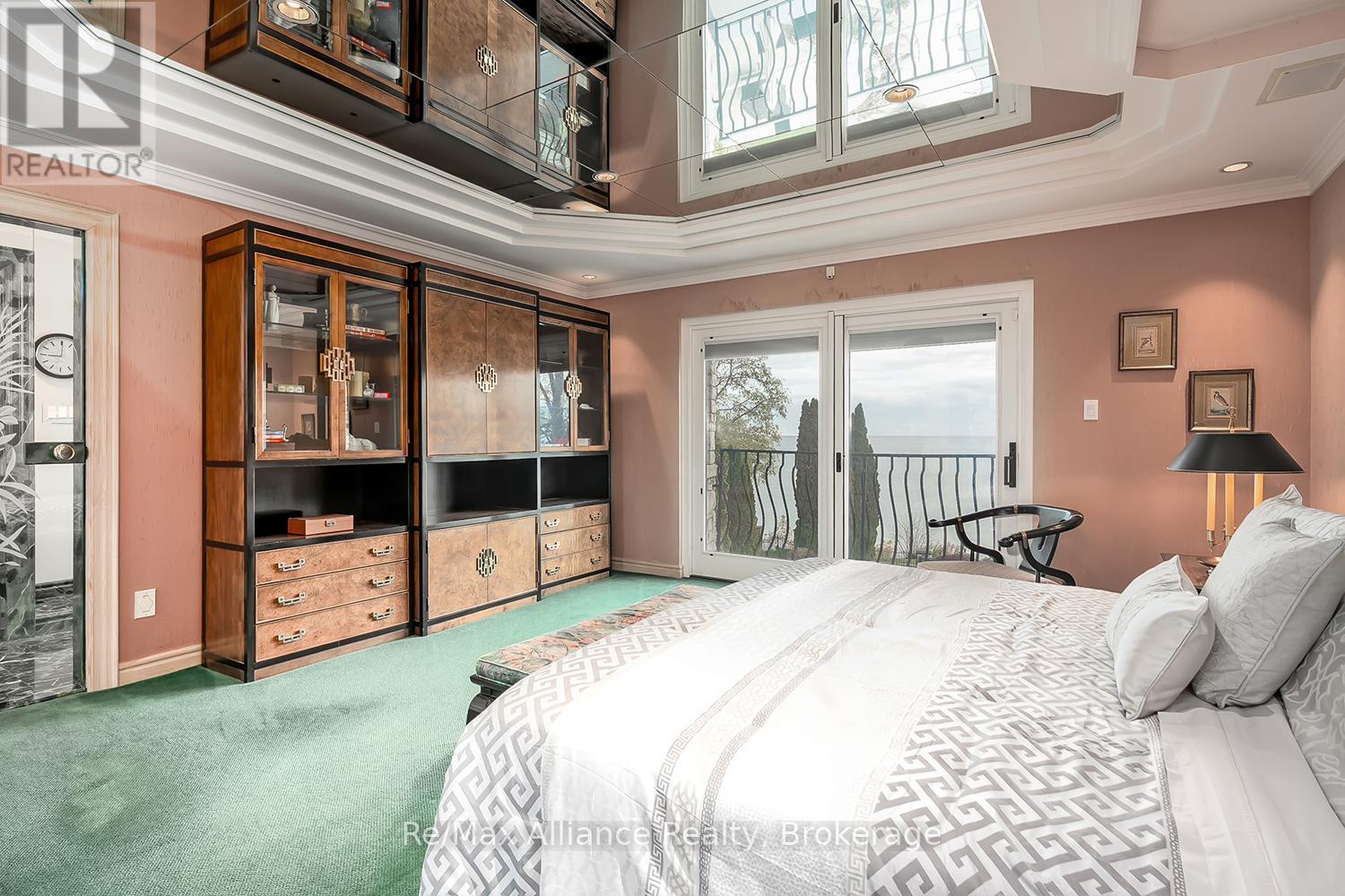 3206 Shoreline Drive, Oakville, Ontario  L6L 5X4 - Photo 17 - W12871004