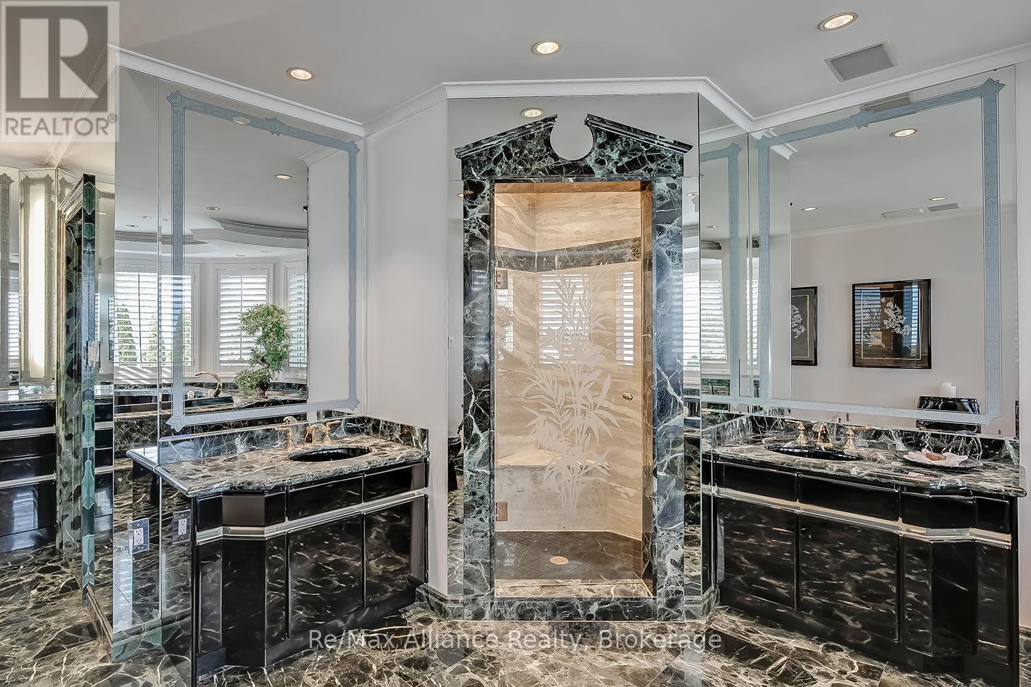 3206 Shoreline Drive, Oakville, Ontario  L6L 5X4 - Photo 20 - W12871004