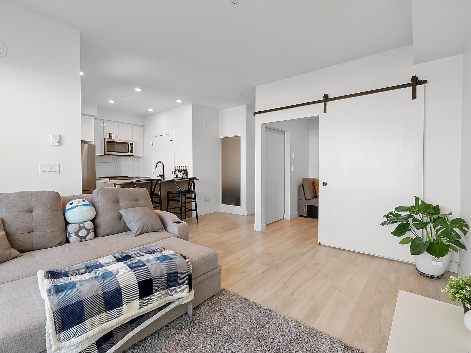 314 32838 Landeau Place, Abbotsford, British Columbia  V2S 0M6 - Photo 11 - R3117666