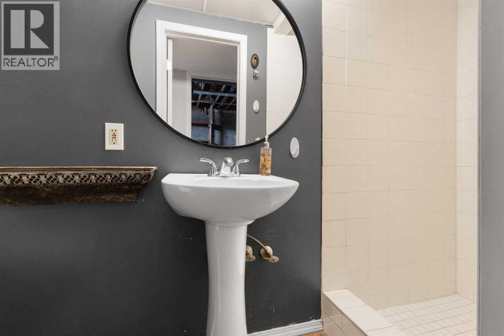 5216 Marian Road NE, Calgary, Alberta  T2A 2Y2 - Photo 22 - A2298591