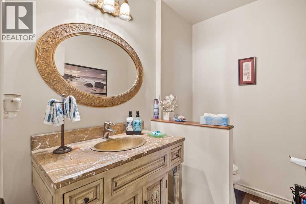 4 Prominence Path SW, Calgary, Alberta  T3H 2W7 - Photo 10 - A2306246