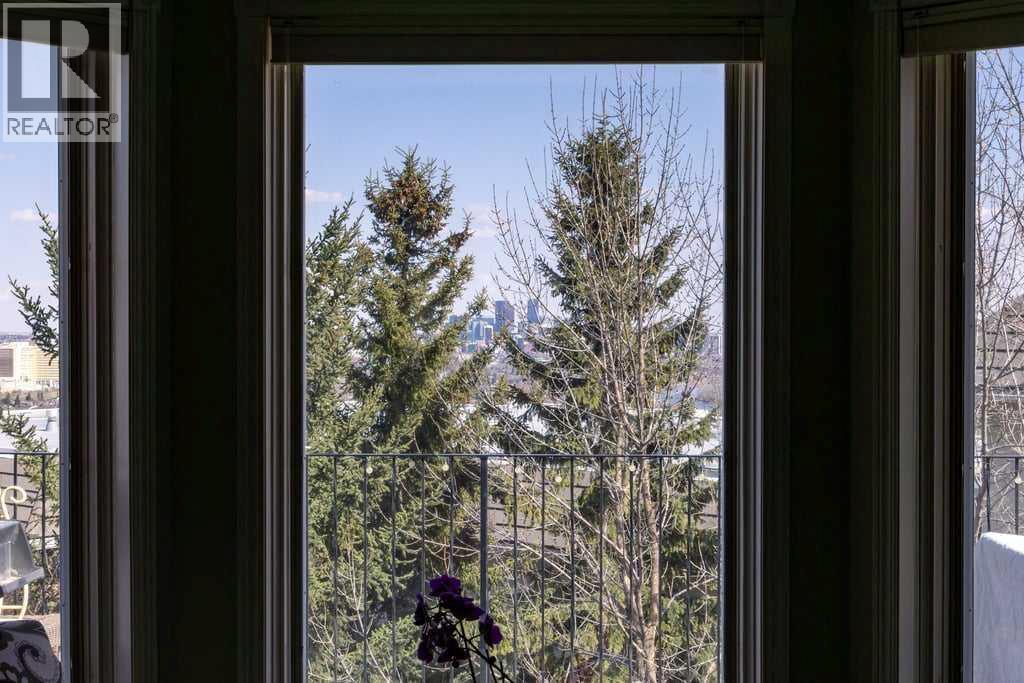 4 Prominence Path SW, Calgary, Alberta  T3H 2W7 - Photo 25 - A2306246