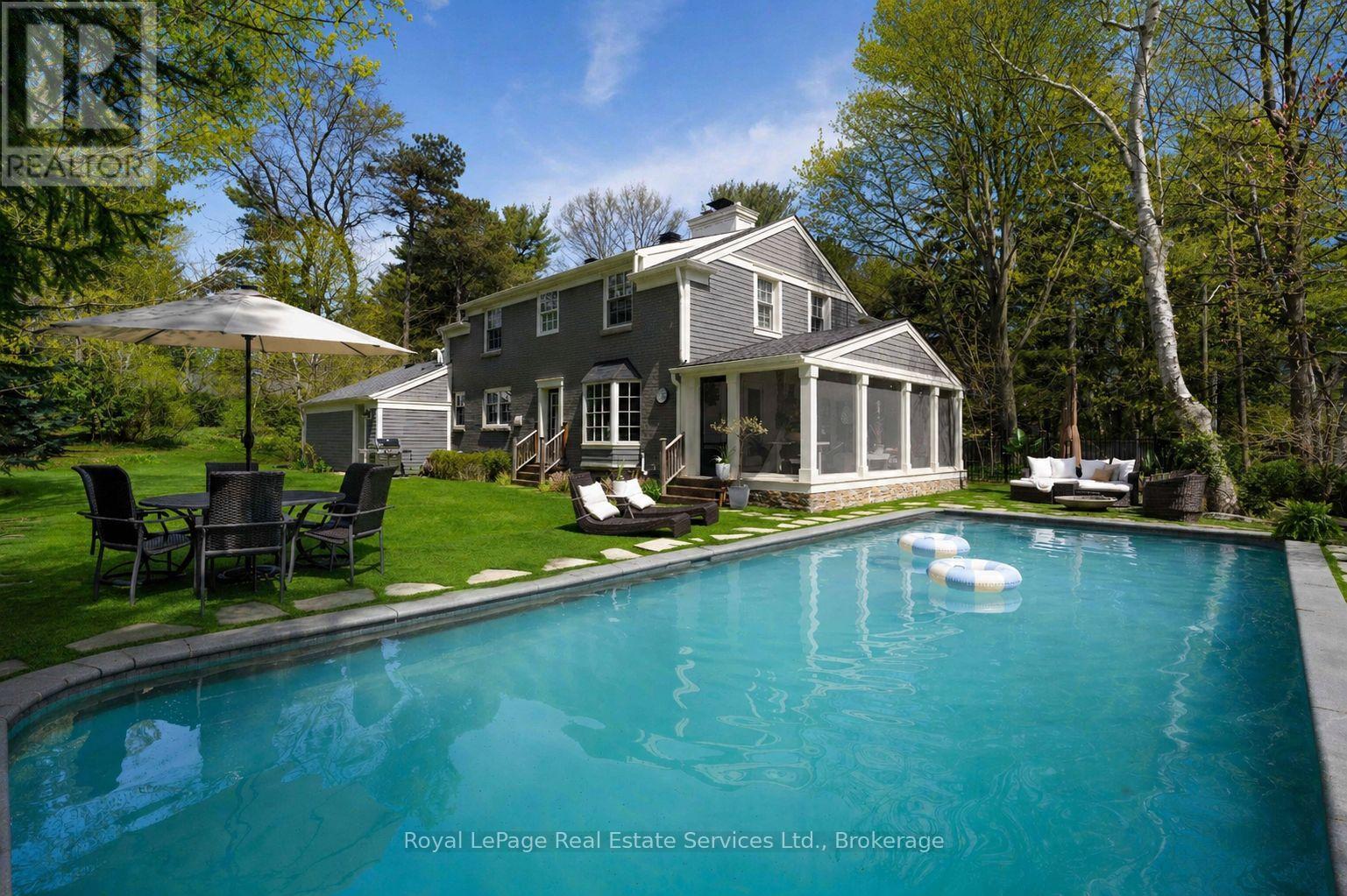 1295 CUMNOCK CRESCENT, Oakville, Ontario