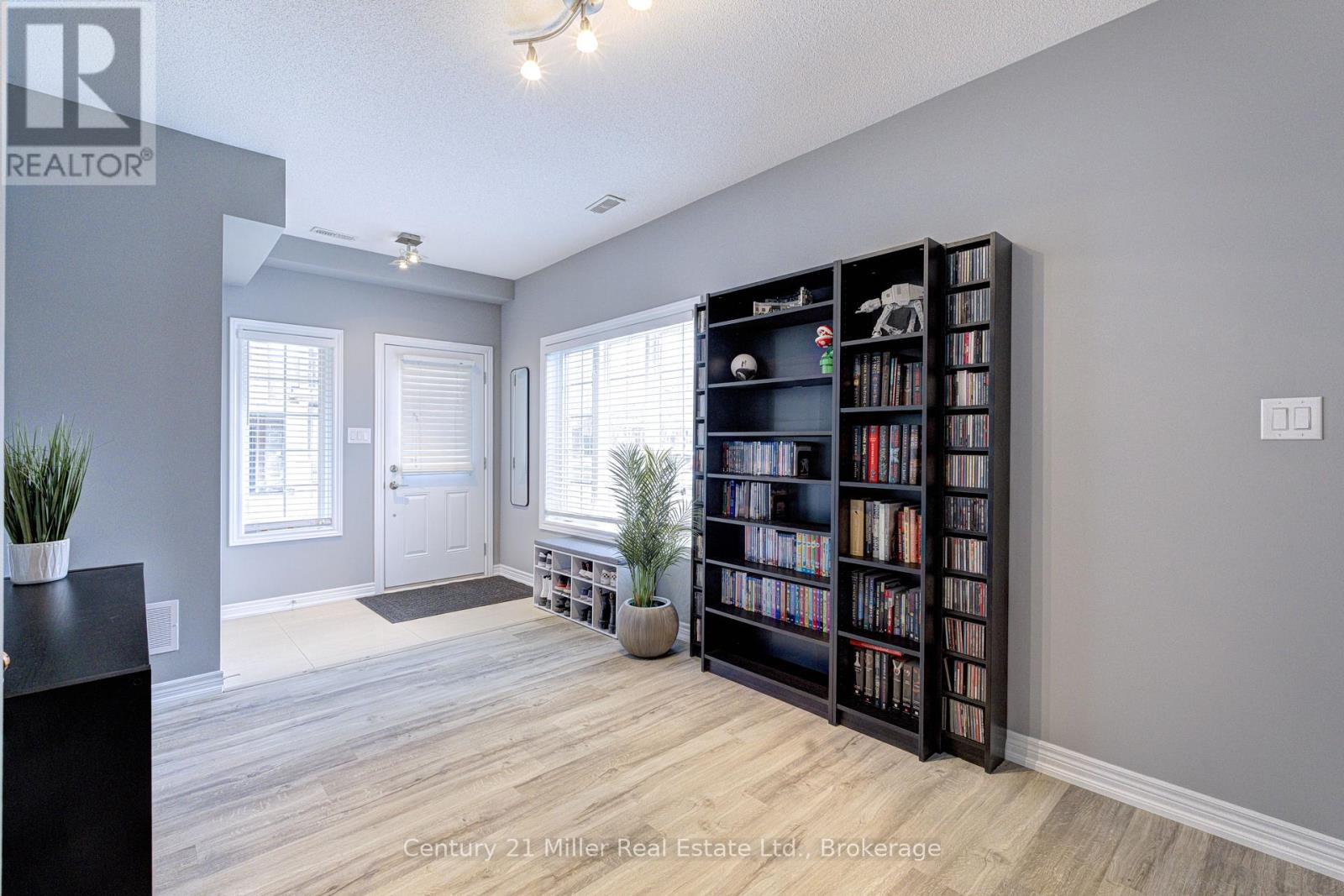 87 - 1401 Plains Road E, Burlington, Ontario  L7R 0C2 - Photo 4 - W13062460