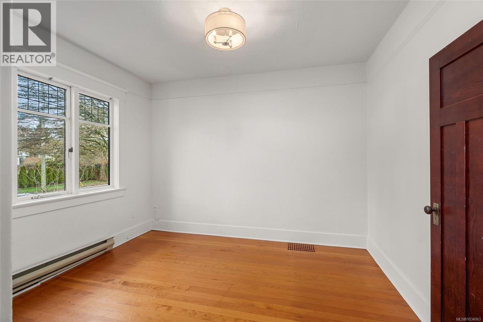 3107 Balfour Ave, Victoria, British Columbia  V9A 1R9 - Photo 14 - 1034063