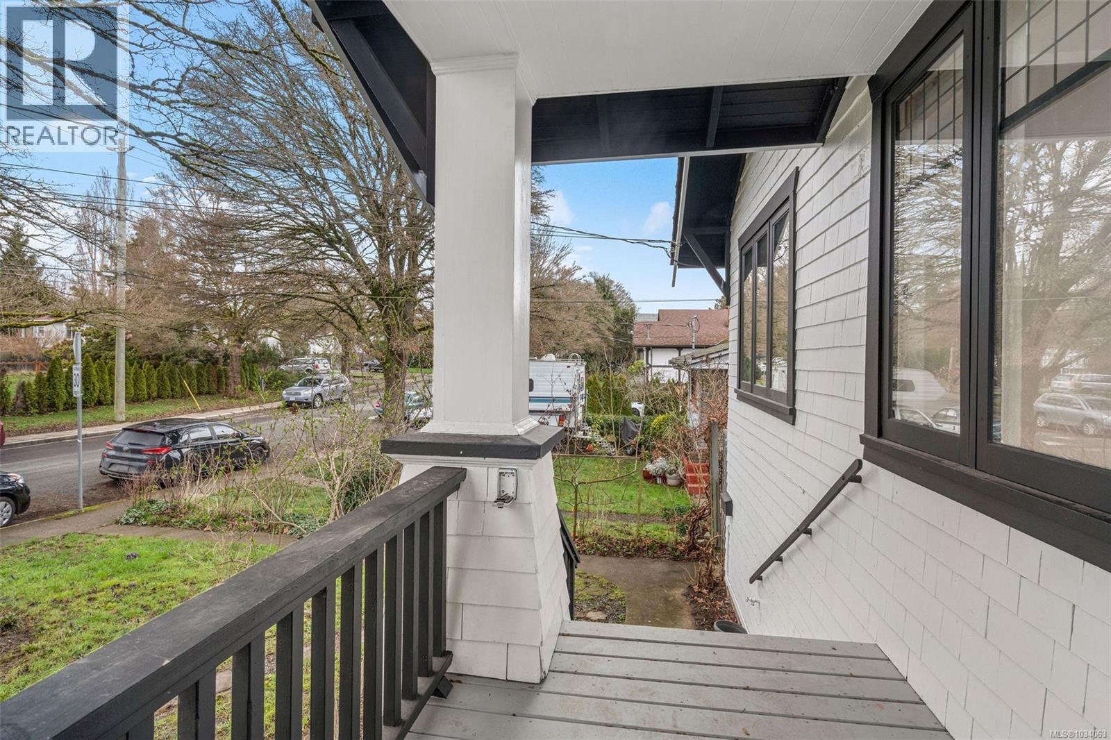 3107 Balfour Ave, Victoria, British Columbia  V9A 1R9 - Photo 4 - 1034063