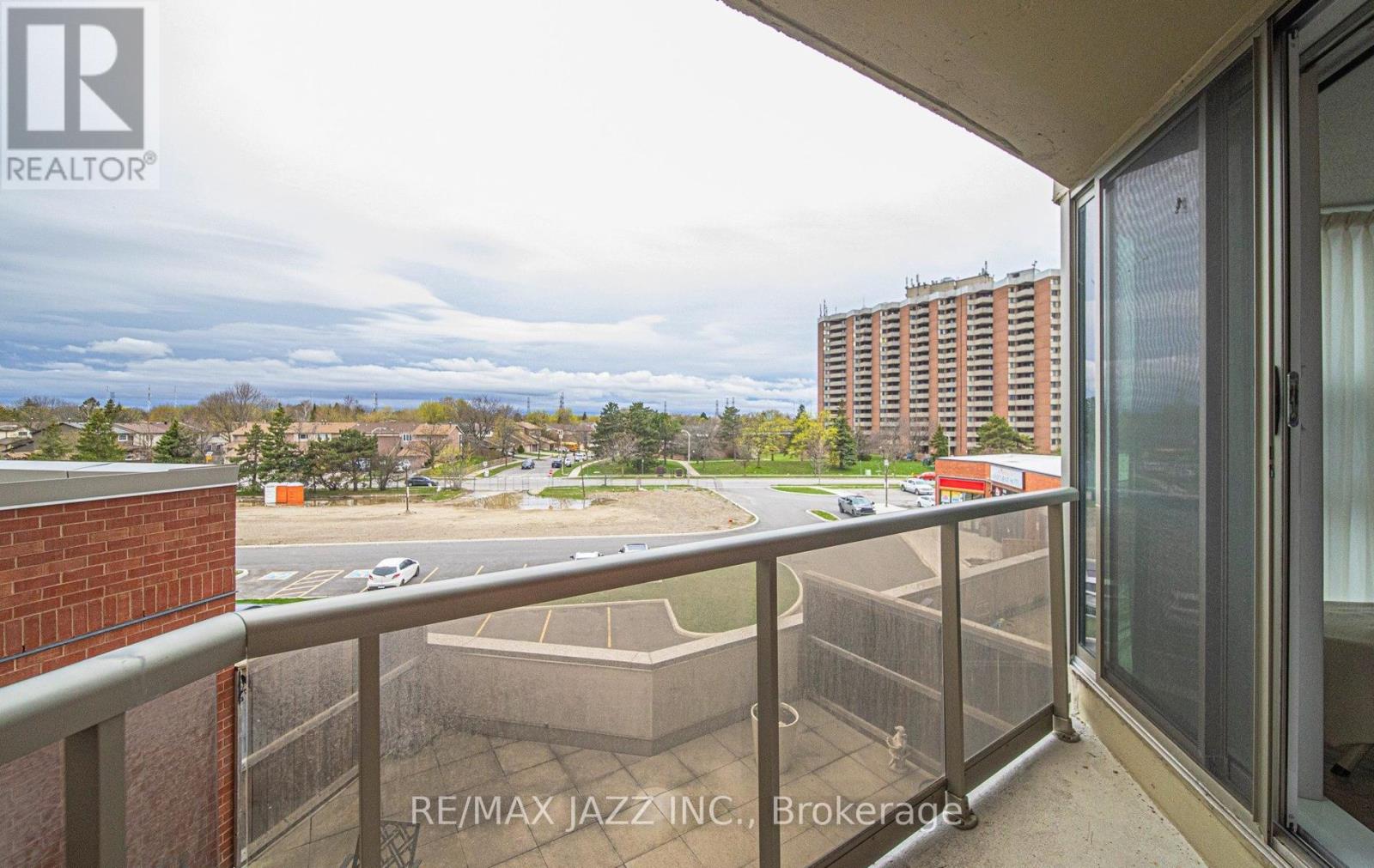 318 - 10 Dean Park Road, Toronto, Ontario  M1B 3G8 - Photo 6 - E13062624