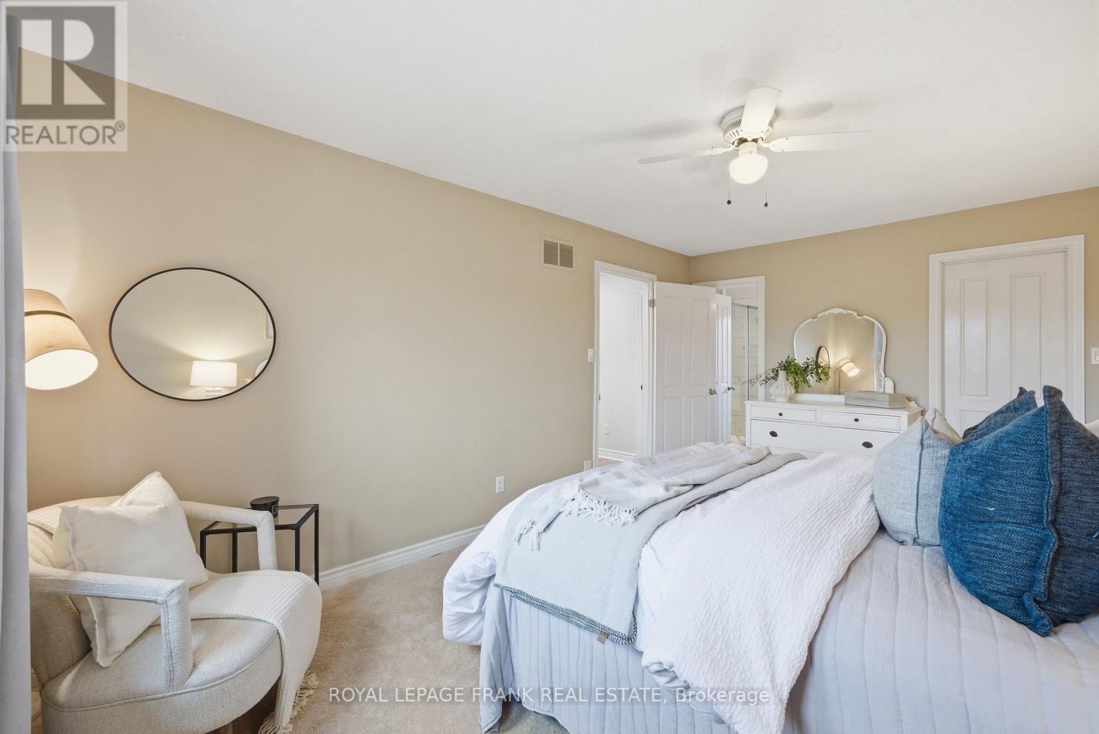 8 Corner Stone Crescent, Whitby, Ontario  L1R 1Z3 - Photo 18 - E13062666
