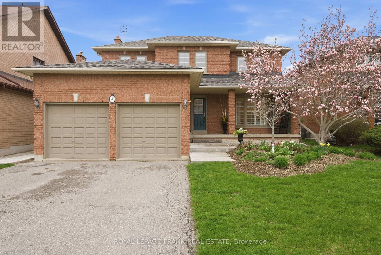8 Corner Stone Crescent, Whitby, Ontario  L1R 1Z3 - Photo 2 - E13062666