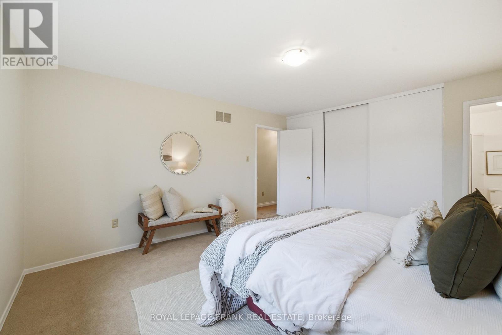 60 Blueberry Drive, Toronto, Ontario  M1S 3G3 - Photo 18 - E13062706