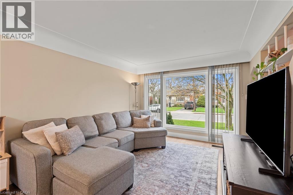 11 Ferrara Street, Hamilton, Ontario  L8T 4C1 - Photo 10 - 40825613