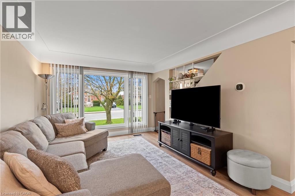 11 Ferrara Street, Hamilton, Ontario  L8T 4C1 - Photo 11 - 40825613