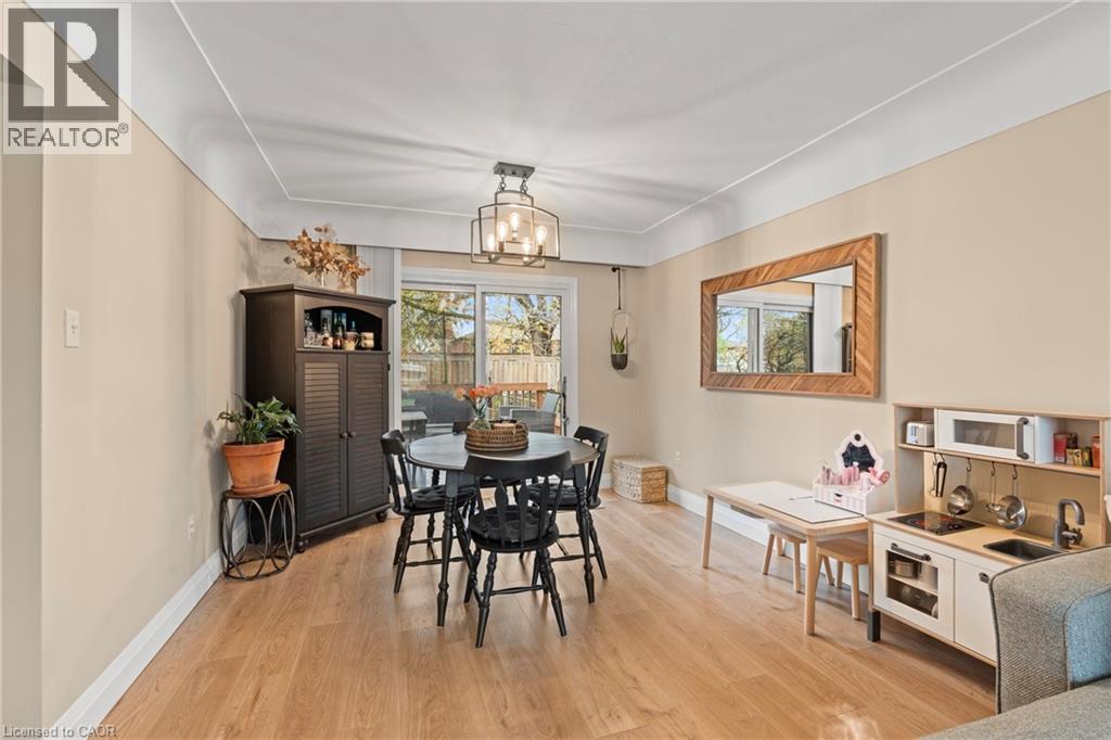 11 Ferrara Street, Hamilton, Ontario  L8T 4C1 - Photo 13 - 40825613