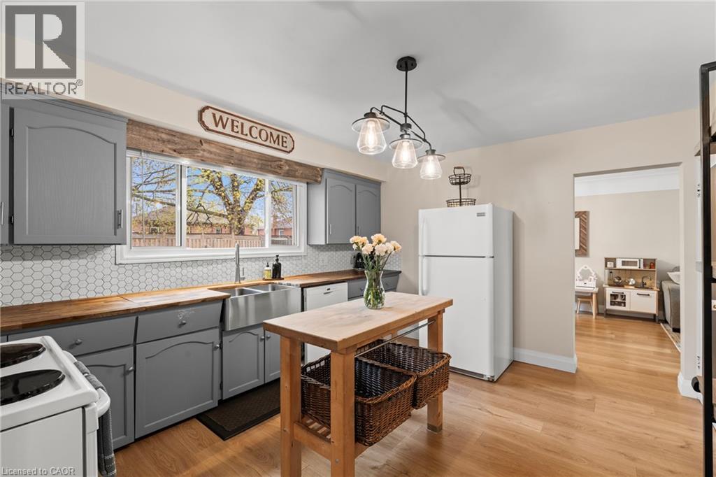 11 Ferrara Street, Hamilton, Ontario  L8T 4C1 - Photo 18 - 40825613