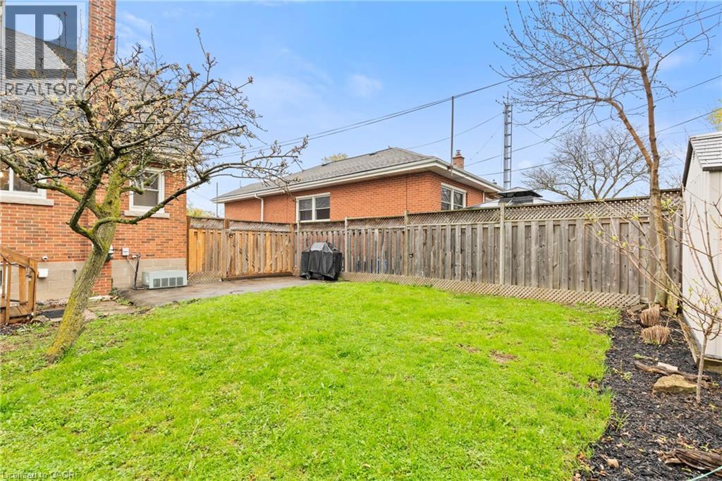 11 Ferrara Street, Hamilton, Ontario  L8T 4C1 - Photo 40 - 40825613