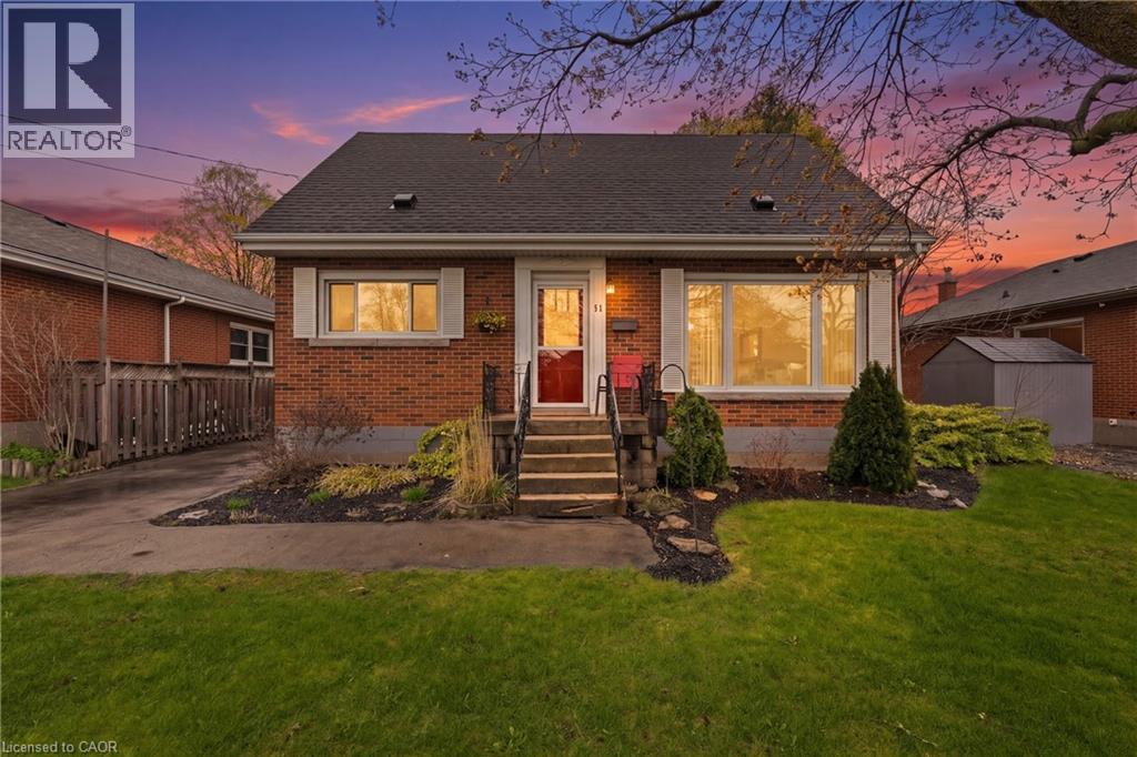 11 Ferrara Street, Hamilton, Ontario  L8T 4C1 - Photo 5 - 40825613