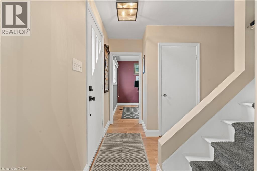 11 Ferrara Street, Hamilton, Ontario  L8T 4C1 - Photo 8 - 40825613