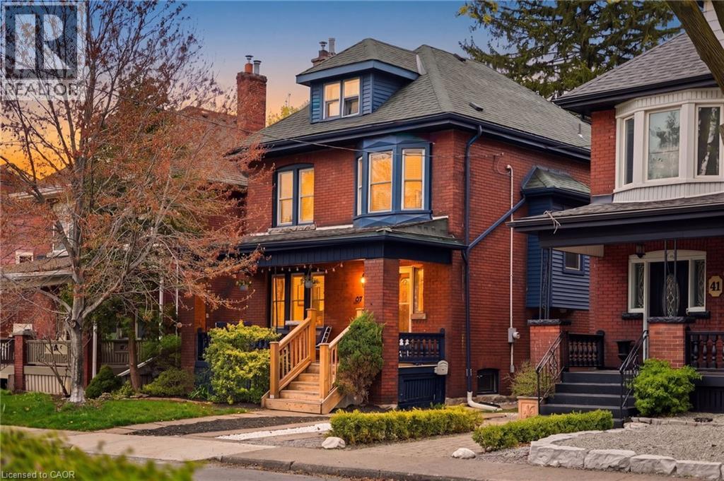 37 CONNAUGHT Avenue S, Hamilton, Ontario
