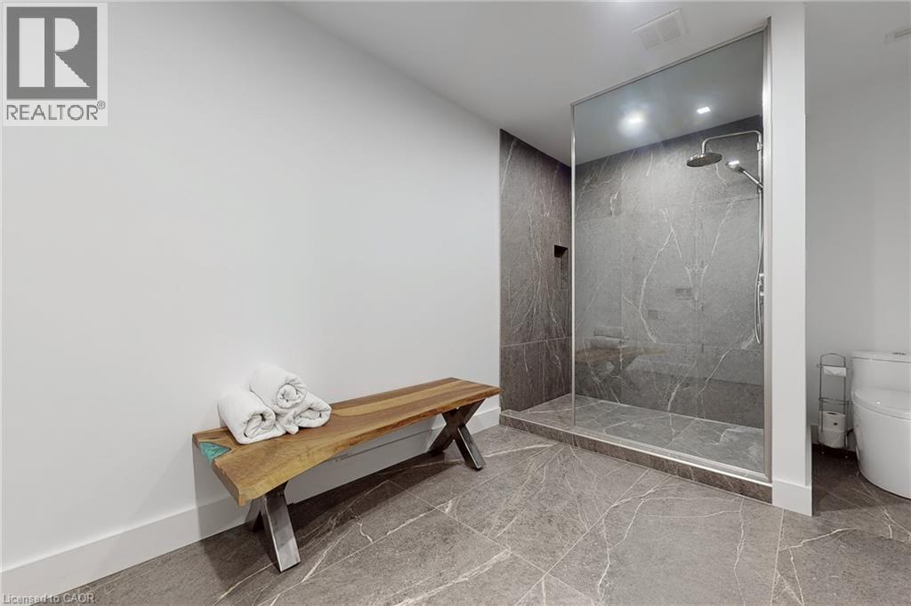 977 Gorton Avenue, Burlington, Ontario  L7T 1S6 - Photo 38 - 40820599