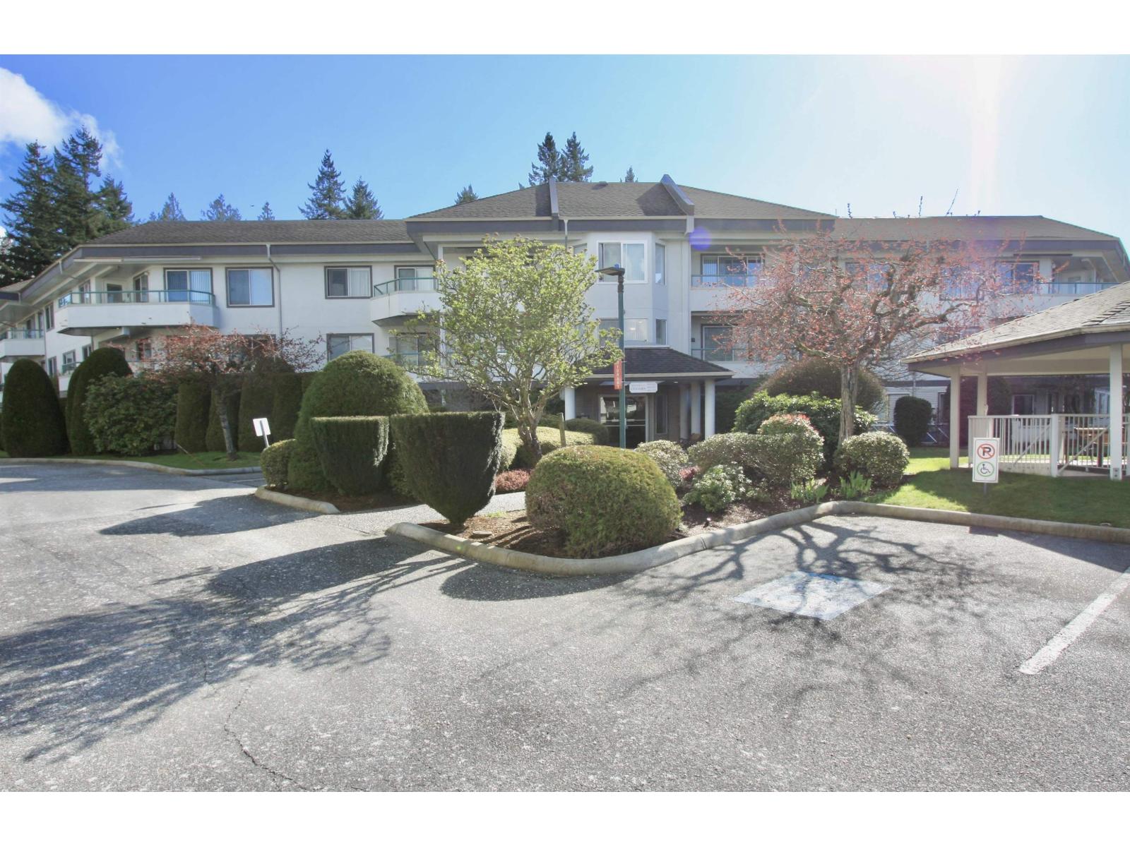 106 2451 Gladwin Road, Abbotsford, British Columbia  V2T 3N8 - Photo 3 - R3105701