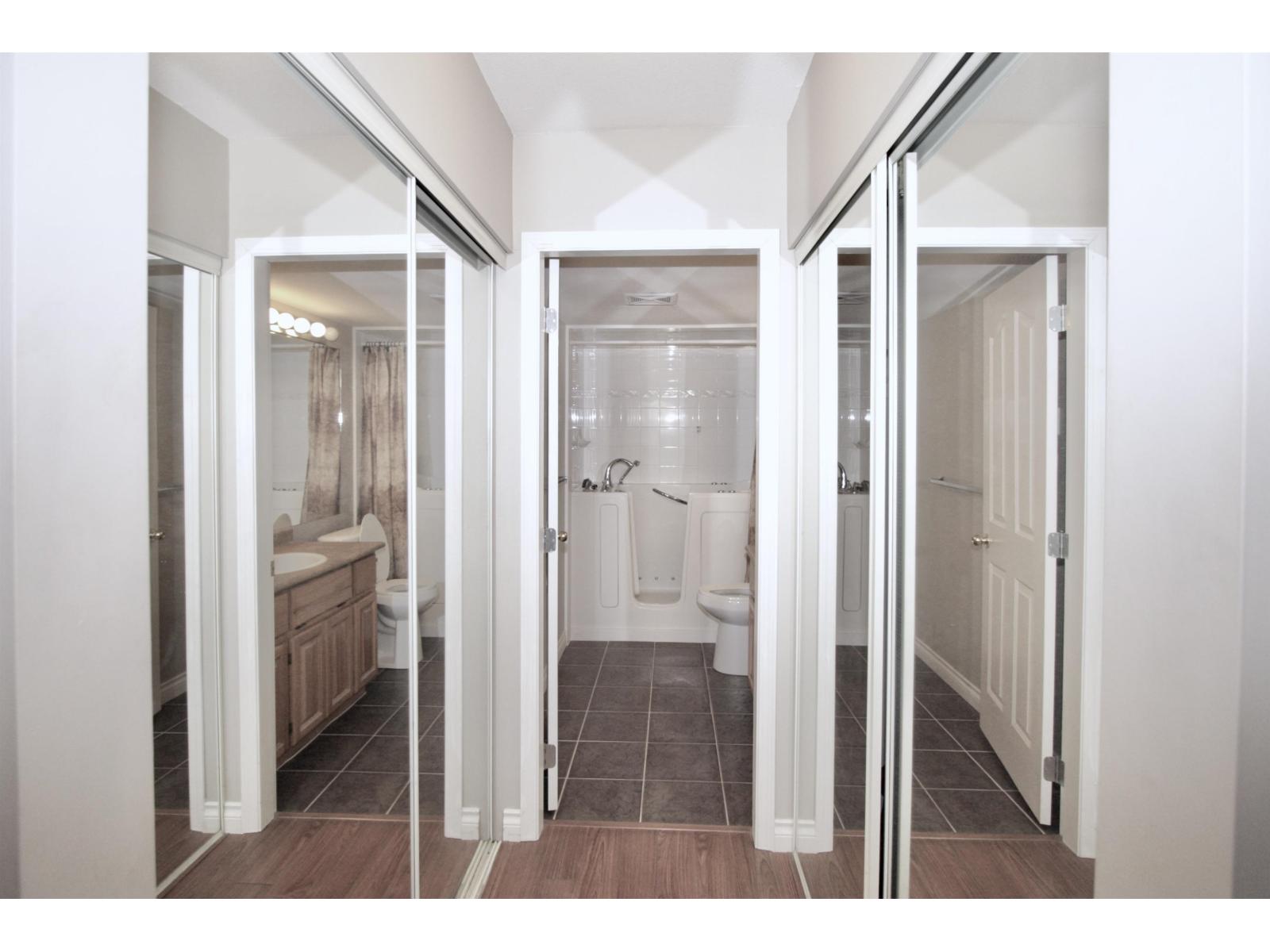 106 2451 Gladwin Road, Abbotsford, British Columbia  V2T 3N8 - Photo 13 - R3105701