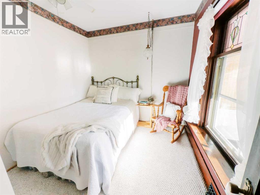 221 4th Avenue S, Big Valley, Alberta  T0J 0G0 - Photo 23 - A2277449