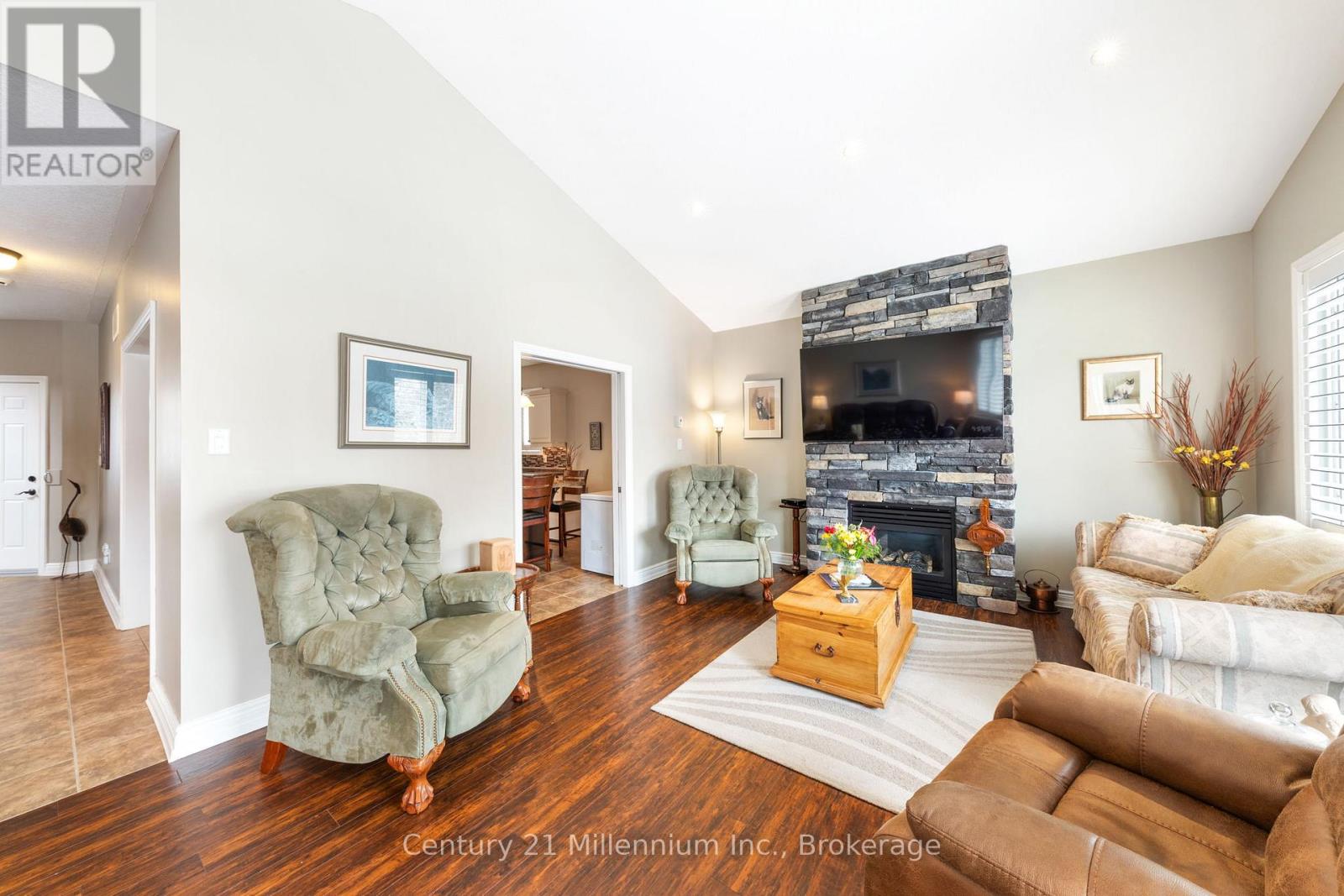 9 Hill Street, Collingwood, Ontario  L9Y 0A7 - Photo 11 - S13062754
