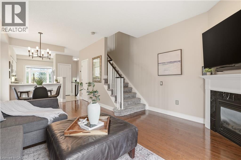 5080 Fairview Street Unit# 30, Burlington, Ontario  L7L 7E9 - Photo 3 - 40818239