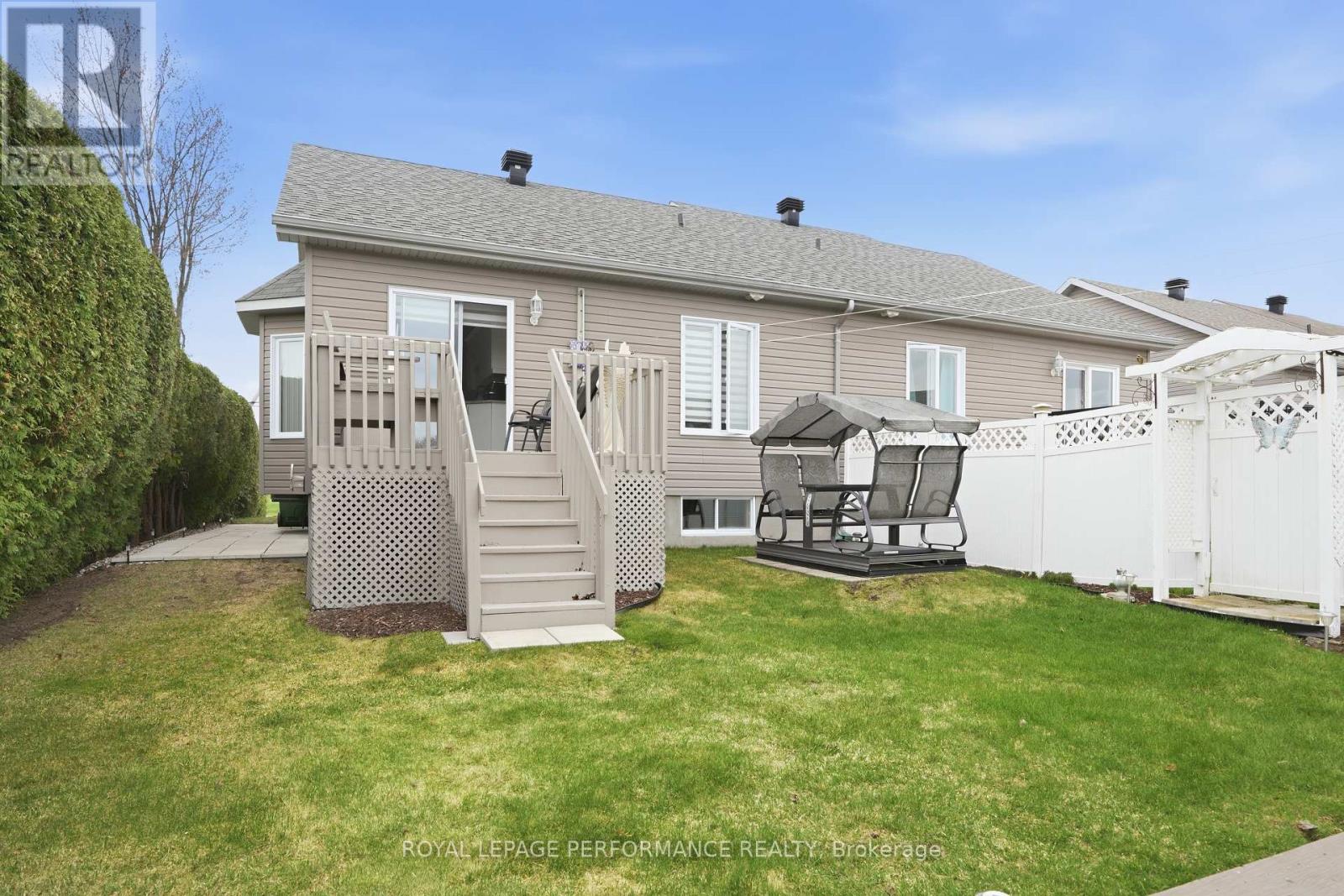 1813 Florence Street, Hawkesbury, Ontario  K6A 0A5 - Photo 24 - X13062570