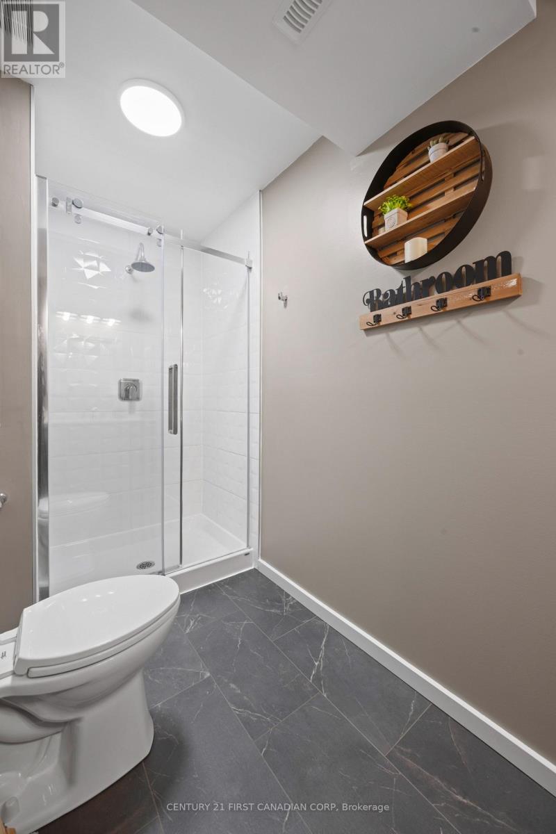 31 Violet Court, Middlesex Centre, Ontario  N0M 2A0 - Photo 30 - X13062296