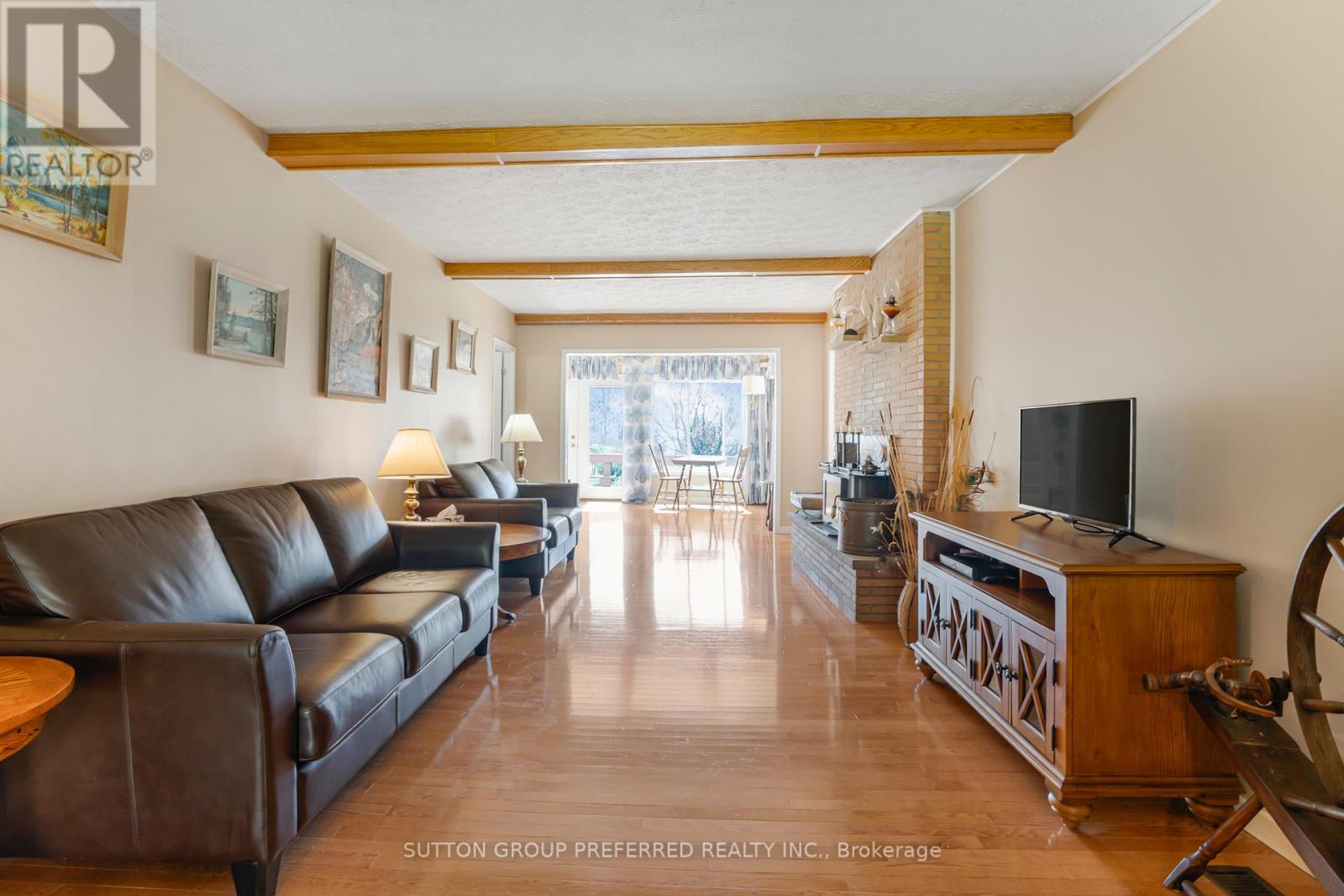 18725 Desmond Road, Chatham-Kent, Ontario  N0P 2C0 - Photo 10 - X13062452
