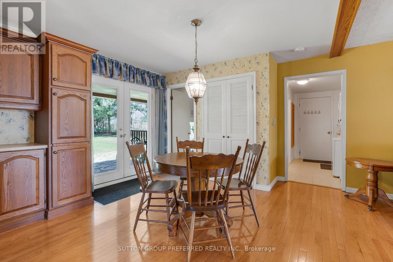 18725 Desmond Road, Chatham-Kent, Ontario  N0P 2C0 - Photo 4 - X13062452