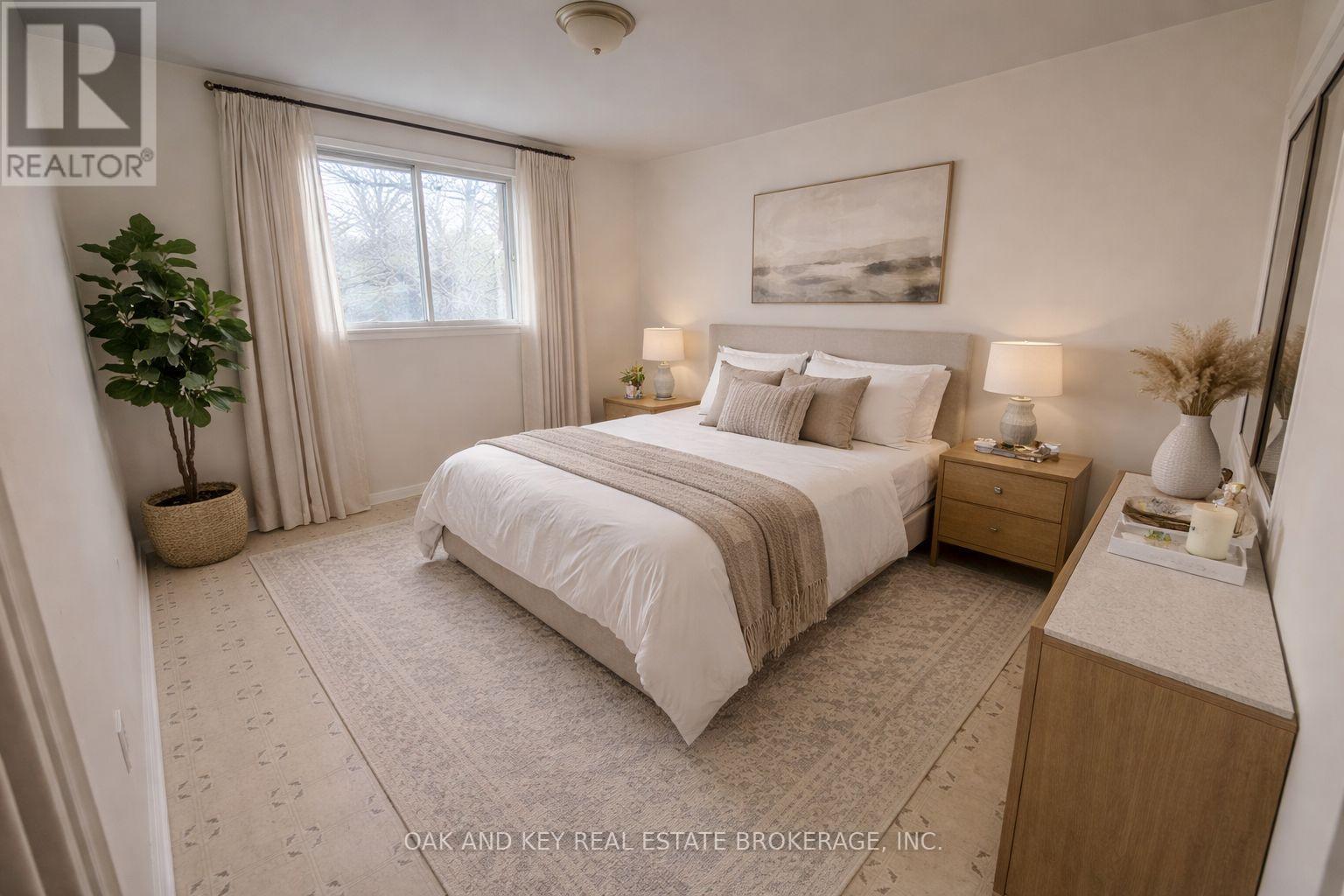 330 Oak Avenue, Strathroy-Caradoc, Ontario  N7G 3T2 - Photo 5 - X13062586