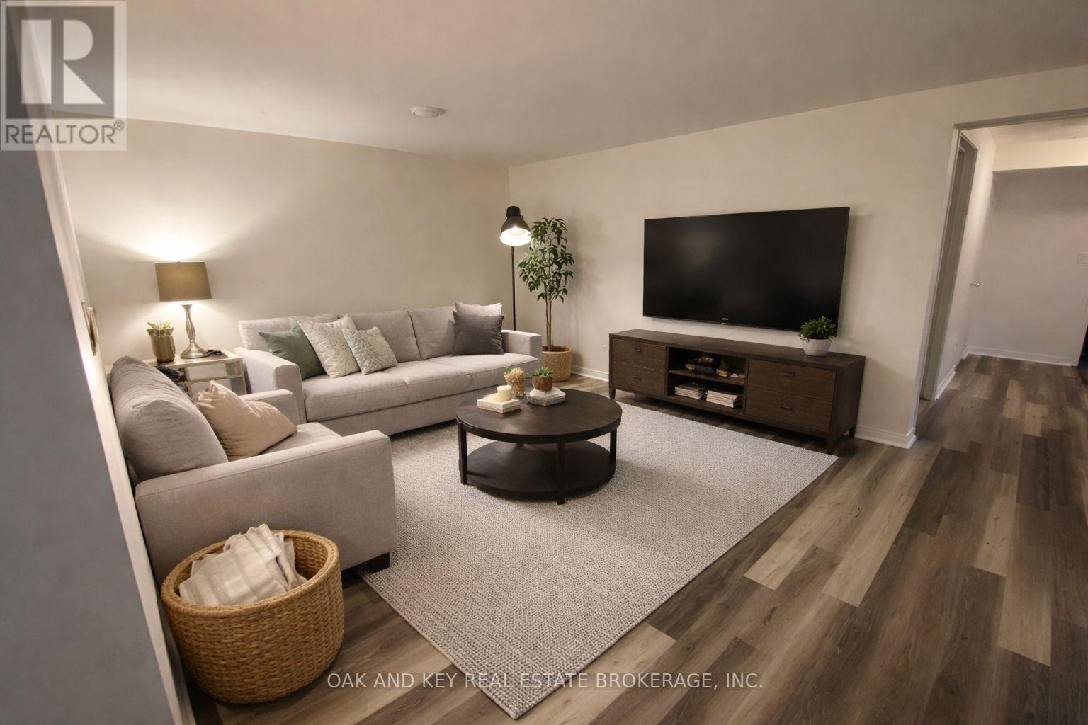 330 Oak Avenue, Strathroy-Caradoc, Ontario  N7G 3T2 - Photo 8 - X13062586