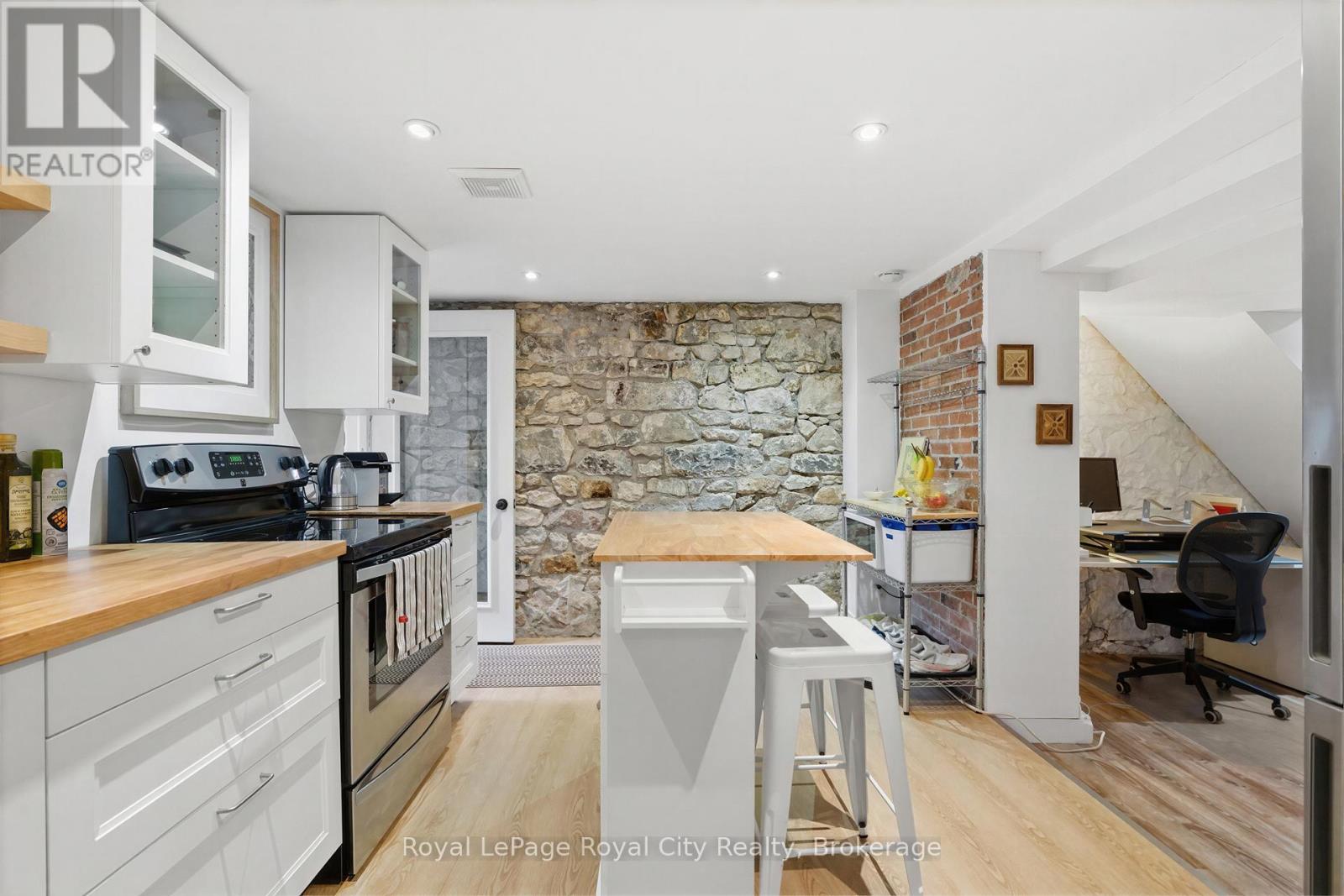 6 Glasgow Street S, Guelph, Ontario  N1H 4T5 - Photo 35 - X13062368