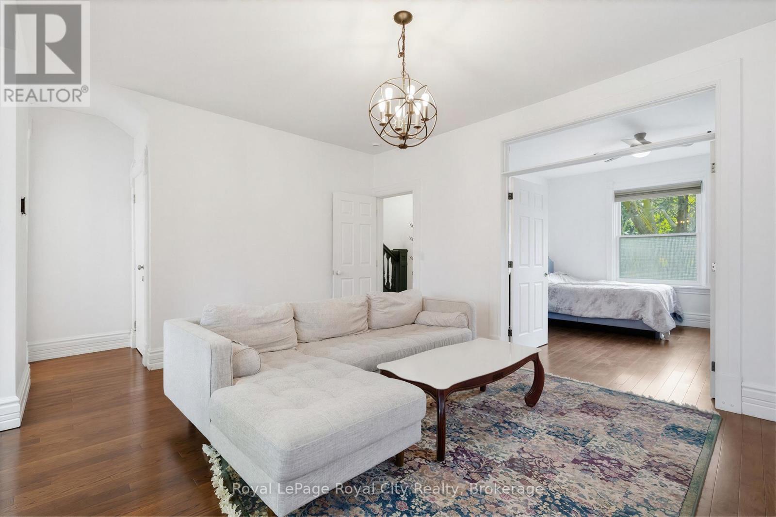 6 Glasgow Street S, Guelph, Ontario  N1H 4T5 - Photo 8 - X13062368