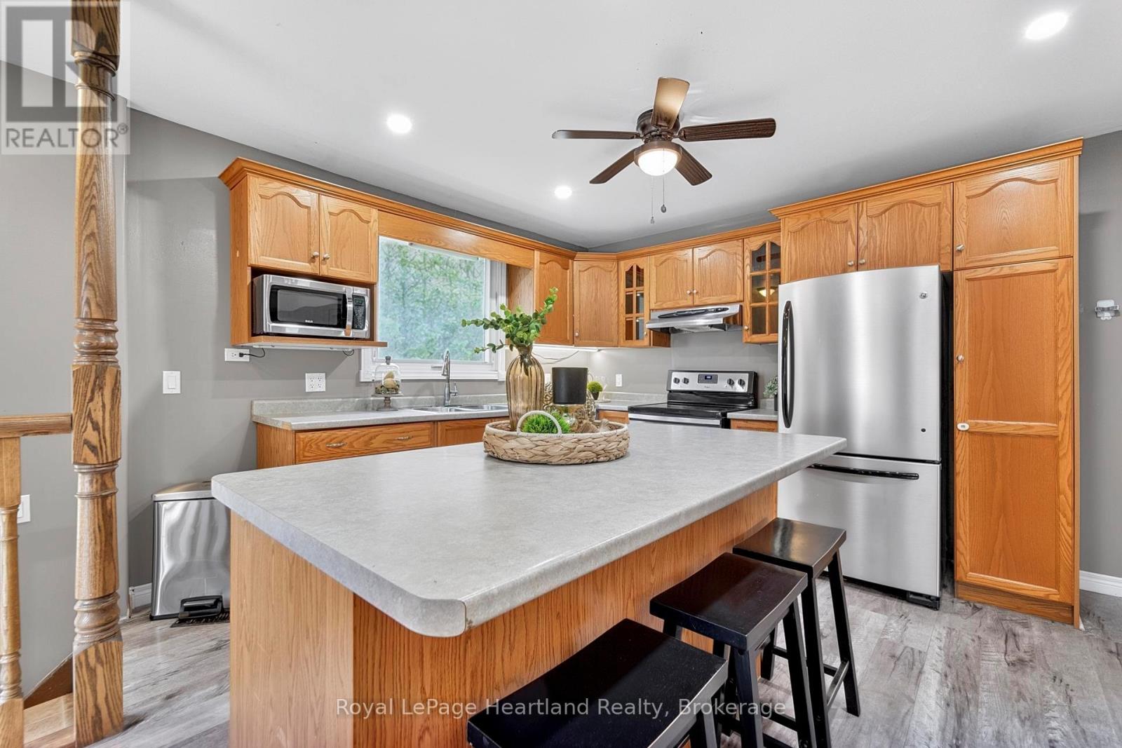 46 Egmont Street, Central Huron, Ontario  N0M 1E0 - Photo 11 - X13062558