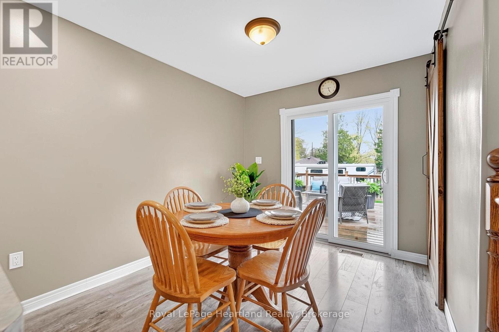 46 Egmont Street, Central Huron, Ontario  N0M 1E0 - Photo 14 - X13062558