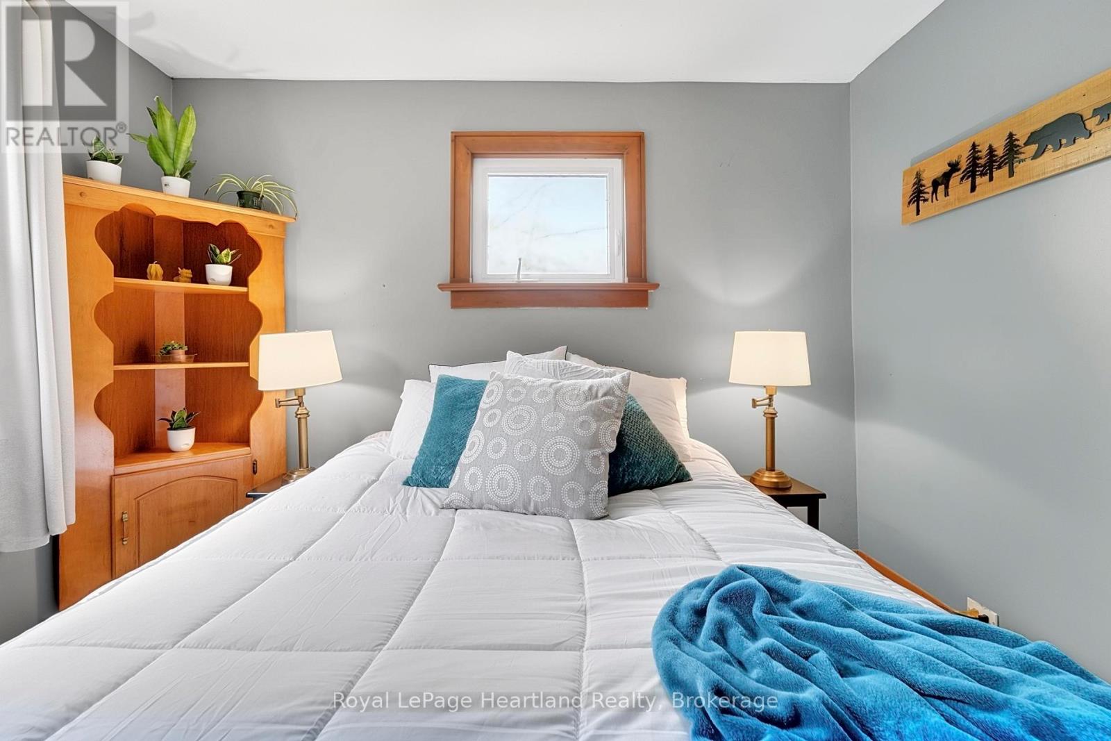 46 Egmont Street, Central Huron, Ontario  N0M 1E0 - Photo 17 - X13062558