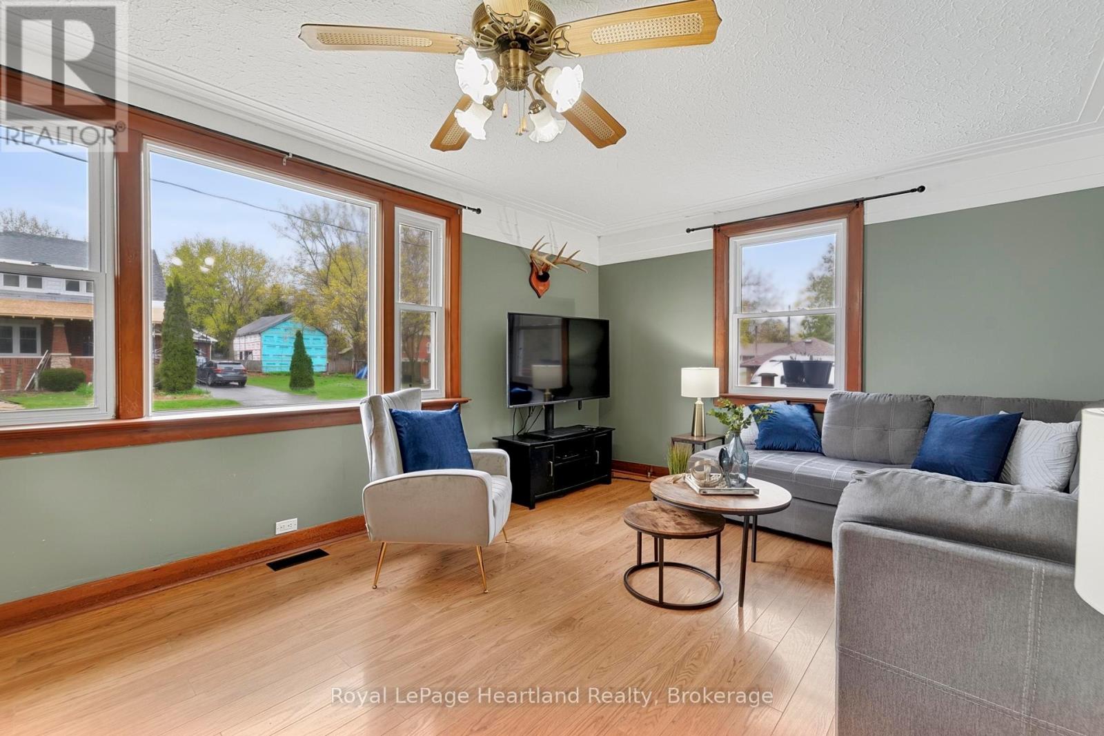 46 Egmont Street, Central Huron, Ontario  N0M 1E0 - Photo 7 - X13062558