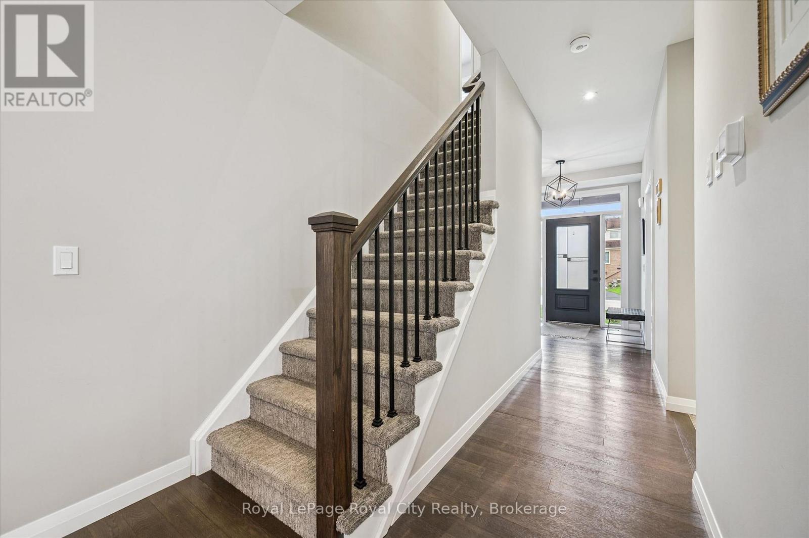 10 Craighead Drive, Centre Wellington, Ontario  N1M 2Y8 - Photo 19 - X13062712