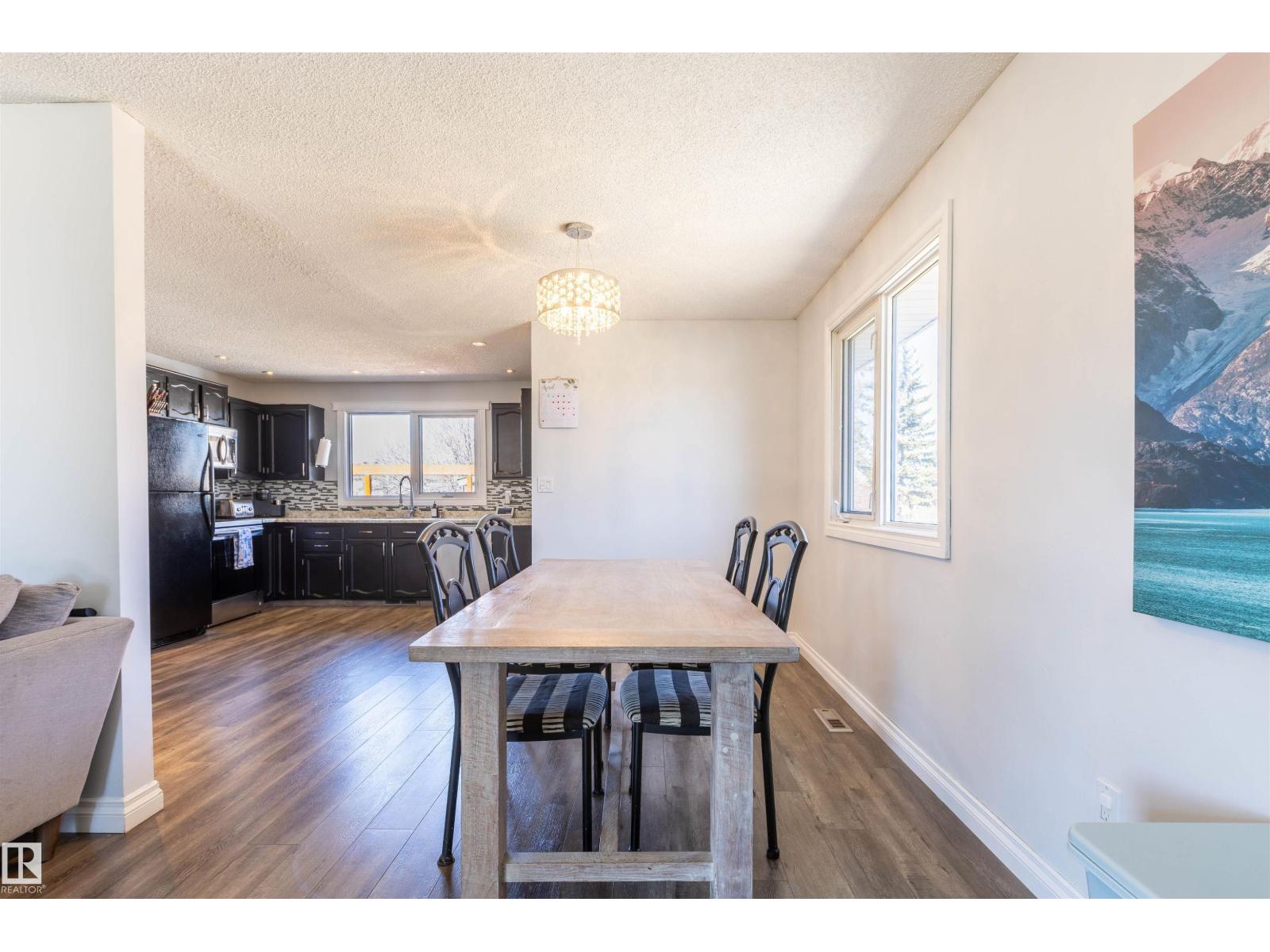 9012 99a Av, Morinville, Alberta  T8R 1K3 - Photo 10 - E4484817