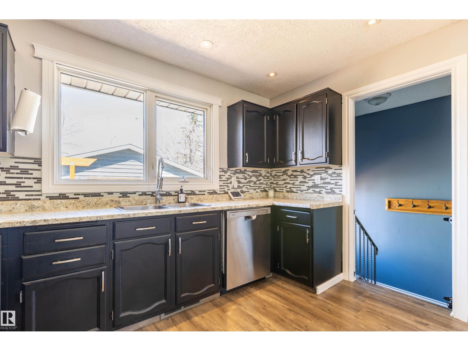 9012 99a Av, Morinville, Alberta  T8R 1K3 - Photo 15 - E4484817