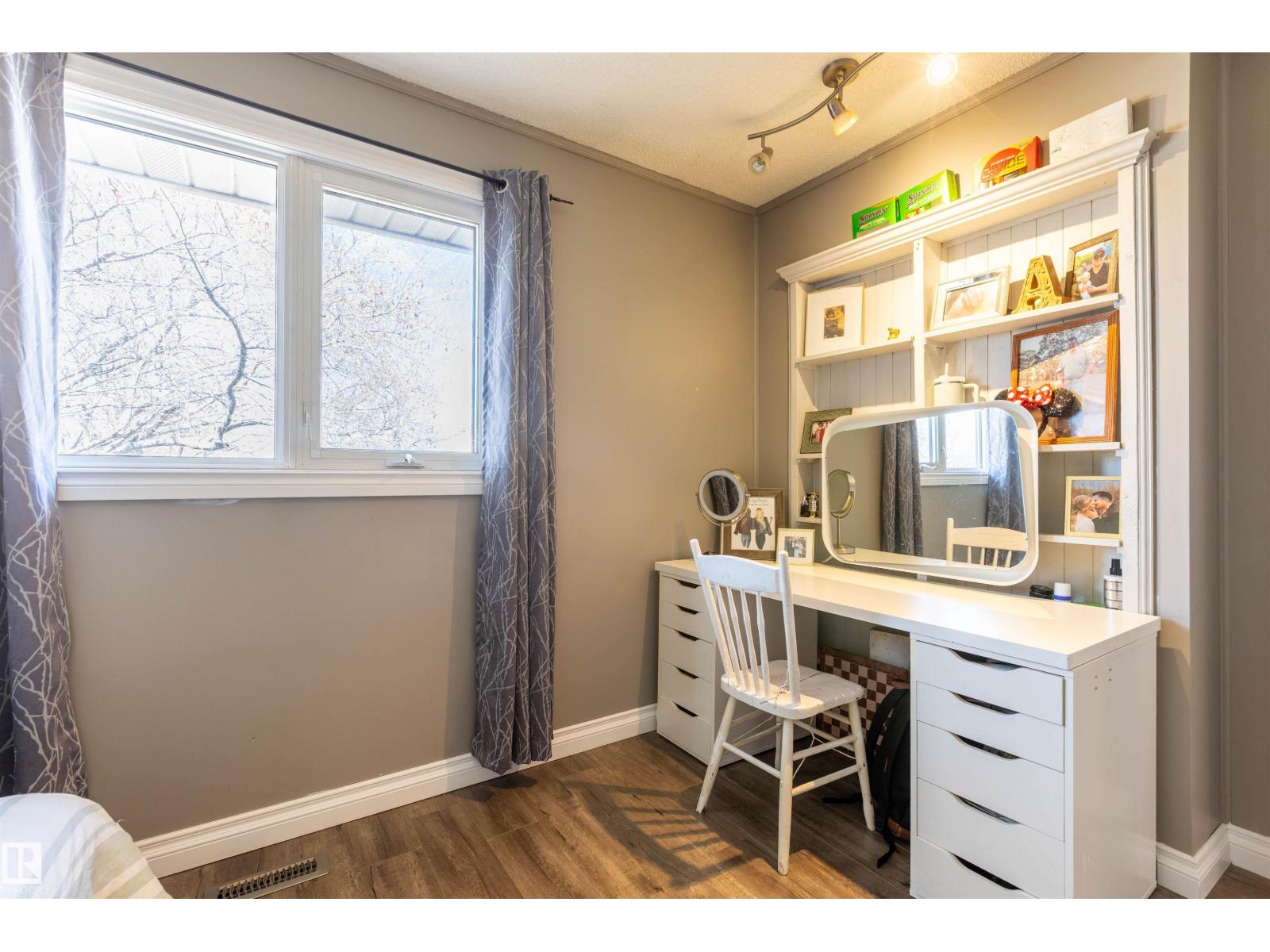 9012 99a Av, Morinville, Alberta  T8R 1K3 - Photo 22 - E4484817