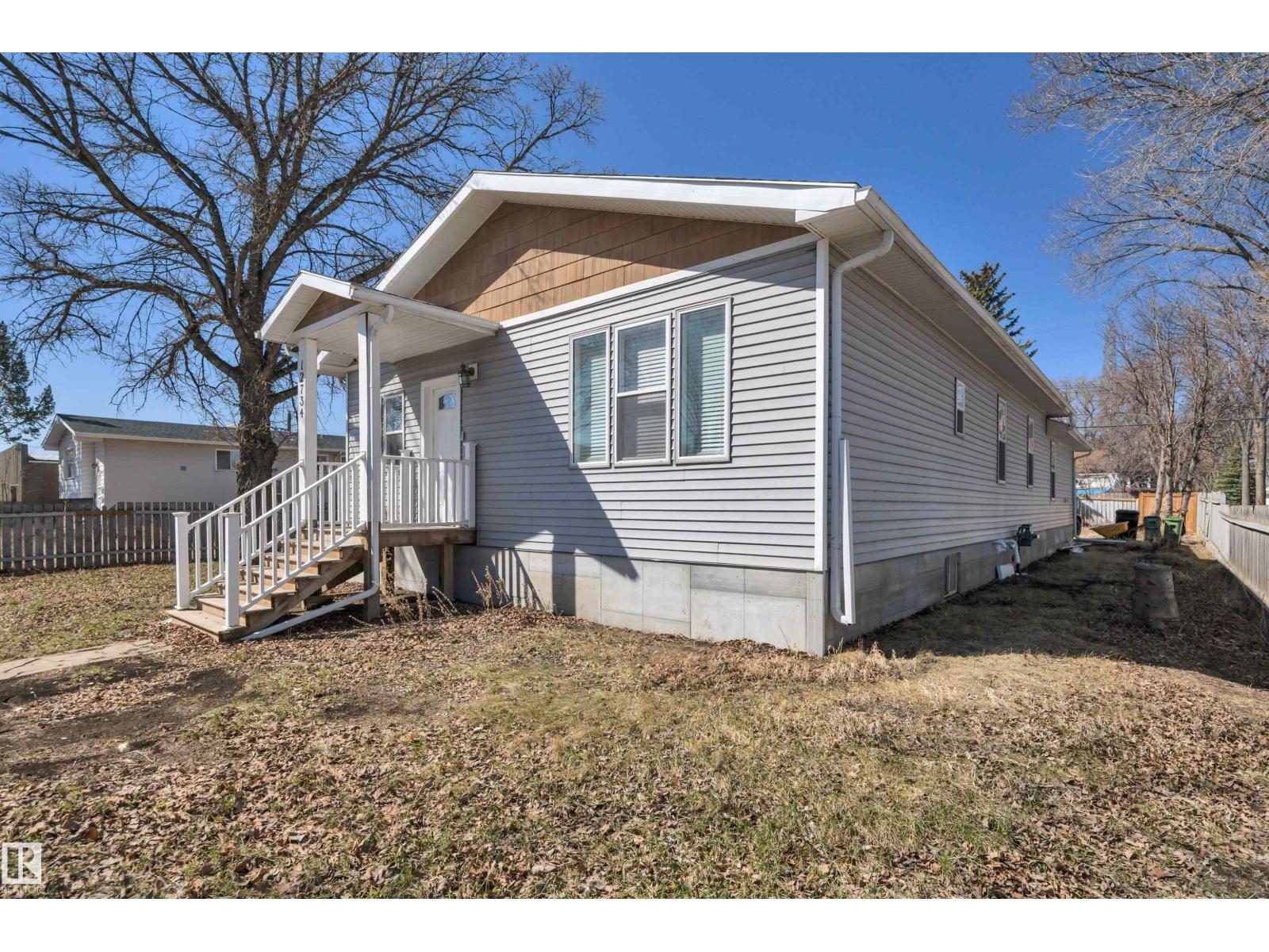 12734 124 St Nw, Edmonton, Alberta  T5L 0P1 - Photo 2 - E4484821