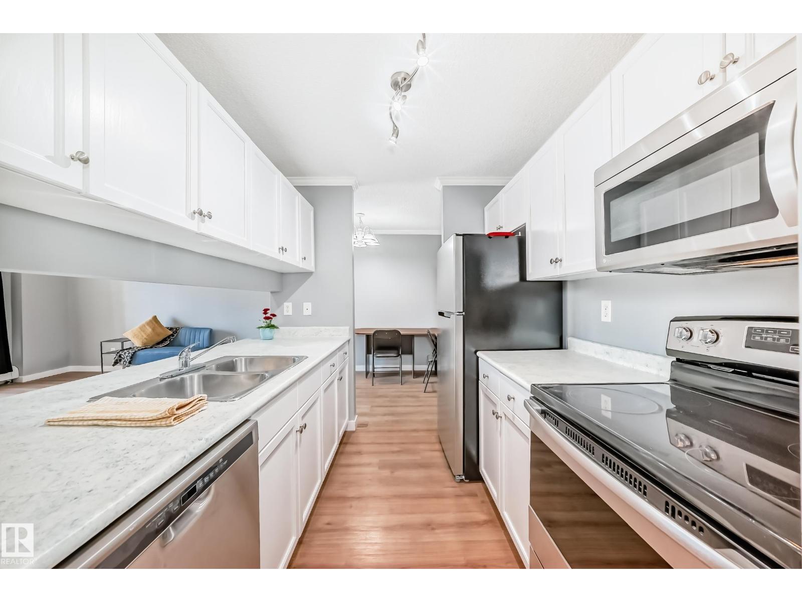 #330 4210 139 Av Nw, Edmonton, Alberta  T5Y 2W6 - Photo 4 - E4484824